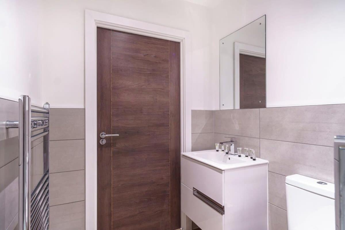 Stay Zeni, Alexandra Rise Manchester Sleek Studio Luaran gambar
